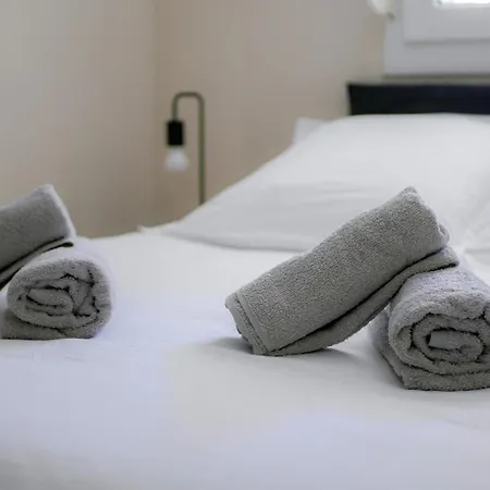 Fox House - Jolie T2 A Orens 公寓